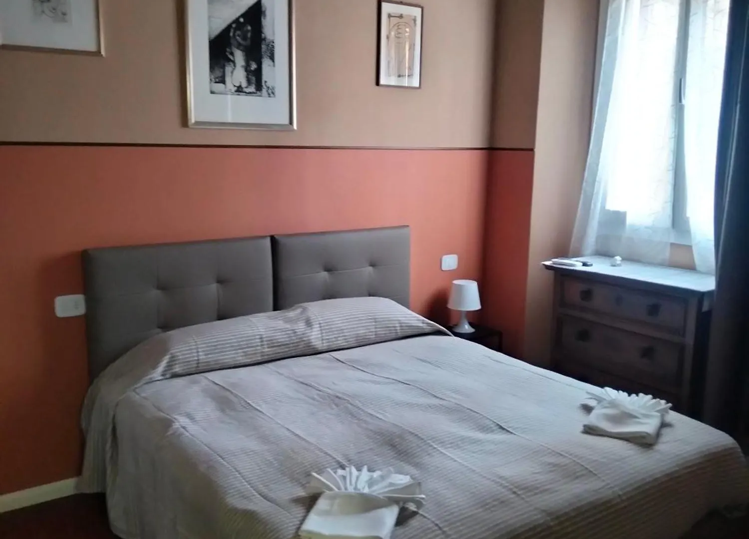 Guest house Piazza Santo Stefano 6 Rooms - By Bolognacentro Luxuryh